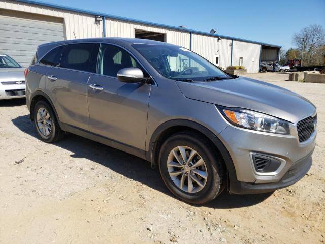 Photo 4 from auction – 2017 KIA SORENTO LX with VIN 5XYPG4A38HG210880
