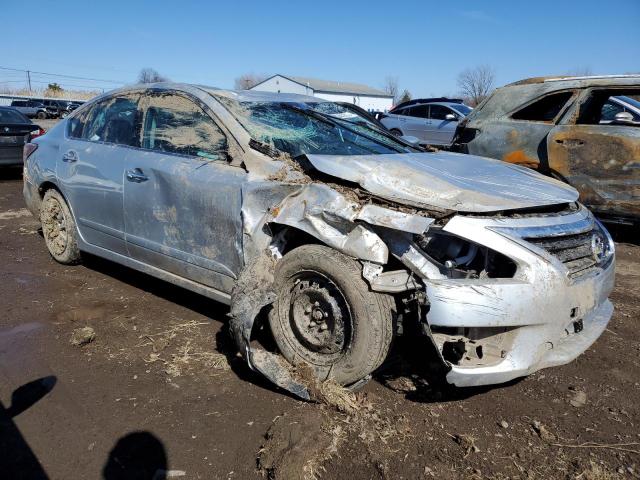 Photo 4 from auction – 2015 NISSAN ALTIMA 2.5 with VIN 1N4AL3AP0FC211754