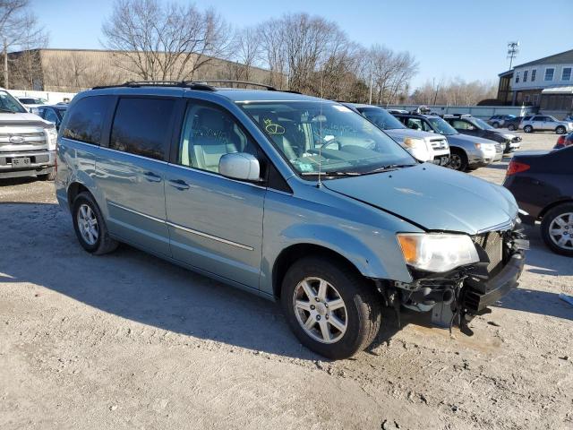 Photo 4 from auction – 2010 CHRYSLER TOWN & COU with VIN 2A4RR5D11AR351191