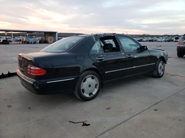 صورة رقم 3 من المزاد - 2000 MERCEDES-BENZ E 320 مع VIN WDBJF65J9YA978489