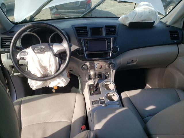 Photo 8 from auction – 2013 TOYOTA HIGHLANDER with VIN 5TDBK3EH2DS183147