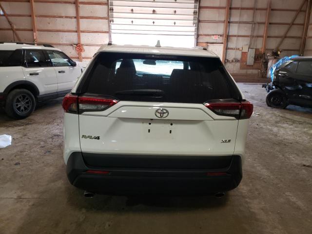 Photo 6 from auction – 2021 TOYOTA RAV4 XLE with VIN 2T3W1RFV8MC148530
