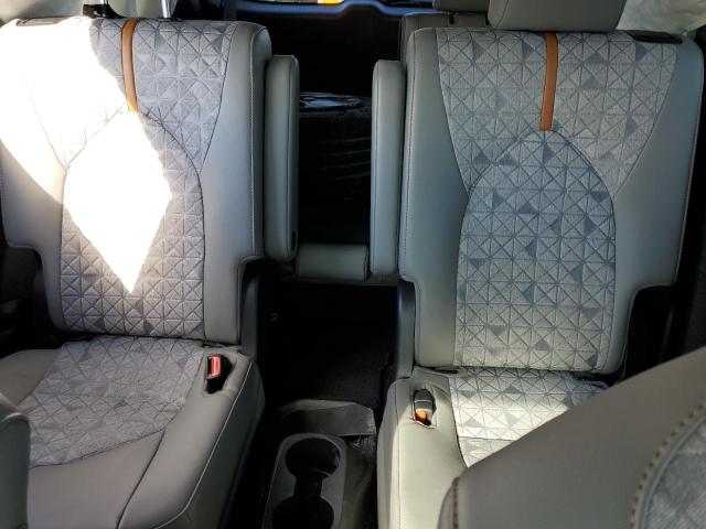Photo 10 from auction – 2022 TOYOTA HIGHLANDER with VIN 5TDAARAH7NS511364