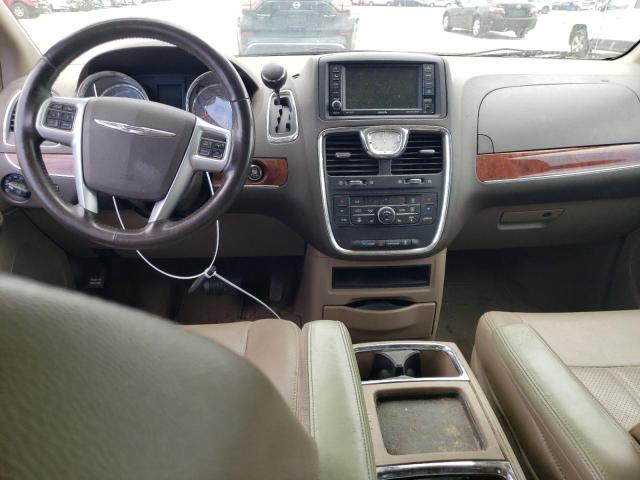 Photo 8 from auction – 2013 CHRYSLER TOWN & COU with VIN 2C4RC1CG2DR712275
