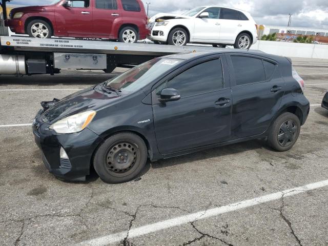 TOYOTA PRIUS C 2013 with VIN JTDKDTB34D1546578 - Photo from auction