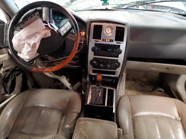 Photo 8 from auction – 2005 CHRYSLER 300C with VIN 2C3AA63H65H687403