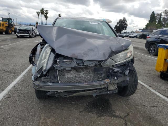 Photo 5 from auction – 2016 HONDA CR-V SE with VIN 2HKRM3H40GH540952