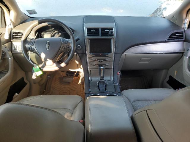 Photo 8 from auction – 2015 LINCOLN MKX with VIN 2LMDJ6JK0FBL22095