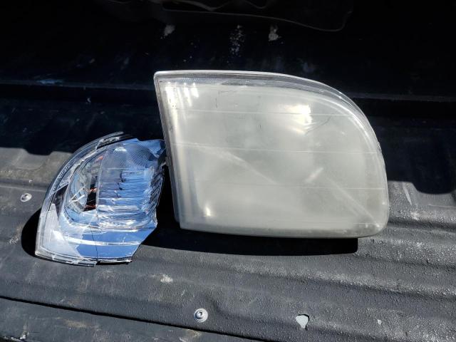 Photo 12 from auction – 2000 TOYOTA TUNDRA ACC with VIN 5TBBT4419YS033512