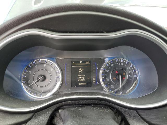 Photo 9 from auction – 2015 CHRYSLER 200 LIMITE with VIN 1C3CCCAB6FN661120