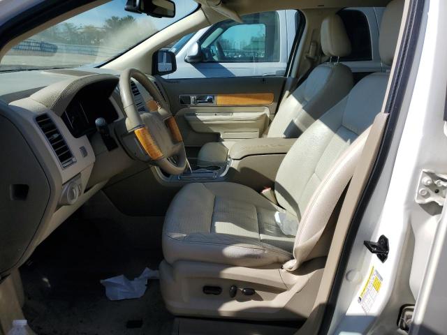 Photo 7 from auction – 2007 LINCOLN MKX with VIN 2LMDU88C97BJ06538