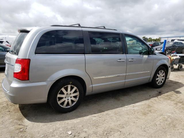 Photo 3 from auction – 2013 CHRYSLER TOWN & COU with VIN 2C4RC1BG7DR758914