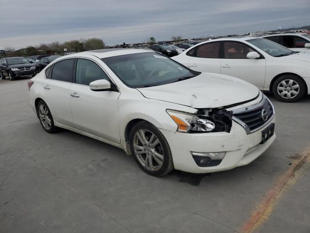 Photo 4 from auction – 2015 NISSAN ALTIMA 3.5 with VIN 1N4BL3AP1FC239132