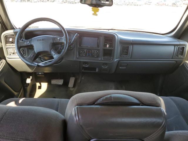 Photo 8 from auction – 2005 GMC NEW SIERRA with VIN 2GTEK13T151152148