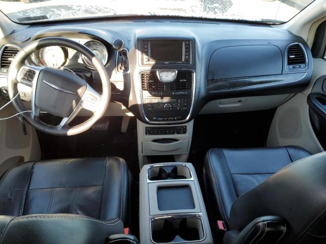 Photo 8 from auction – 2012 CHRYSLER TOWN & COU with VIN 2C4RC1CG8CR143902