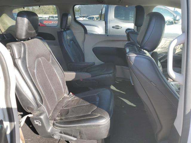 Photo 11 from auction – 2018 CHRYSLER PACIFICA L with VIN 2C4RC1GG3JR251559