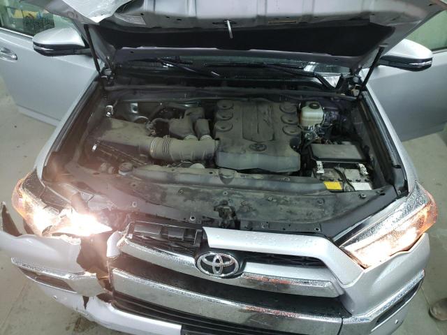 Photo 12 from auction – 2018 TOYOTA 4RUNNER SR with VIN JTEBU5JR5J5577744