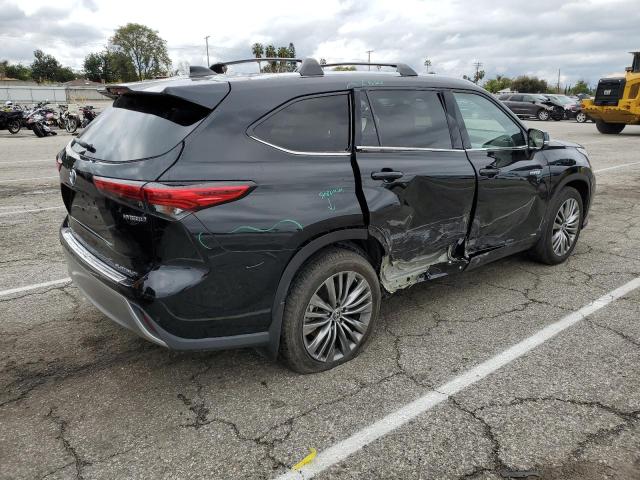 Photo 3 from auction – 2021 TOYOTA HIGHLANDER with VIN 5TDEBRCH9MS050727
