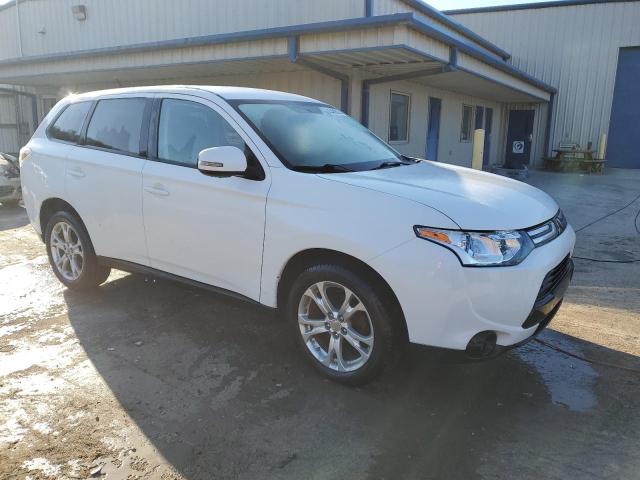 Photo 4 from auction – 2014 MITSUBISHI OUTLANDER with VIN JA4AZ3A35EZ015773