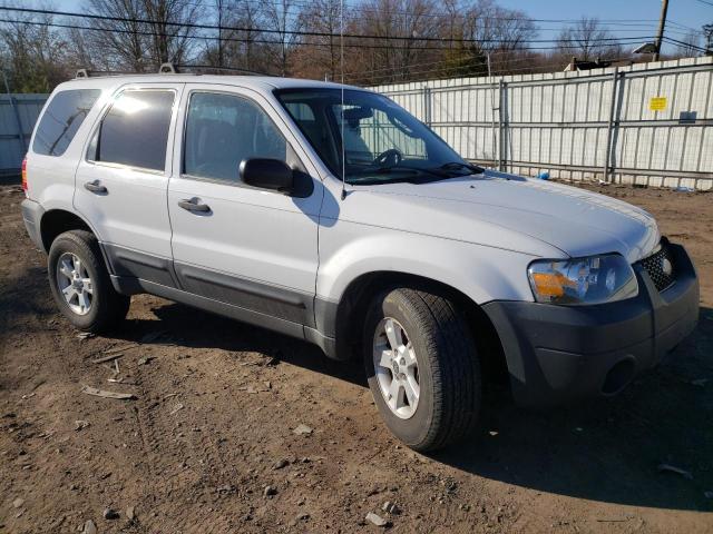 Photo 4 from auction – 2005 FORD ESCAPE XLT with VIN 1FMYU93125KA34965
