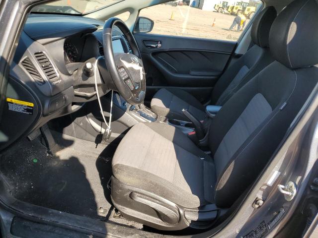 Photo 7 from auction – 2017 KIA FORTE LX with VIN 3KPFL4A78HE011576