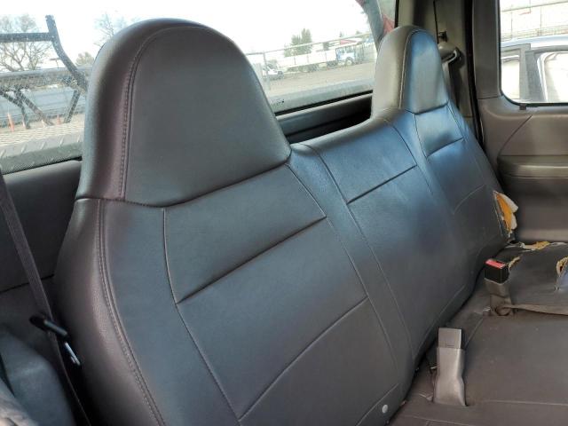 Photo 10 from auction – 2003 FORD F150 with VIN 1FTRF17W03NA94989