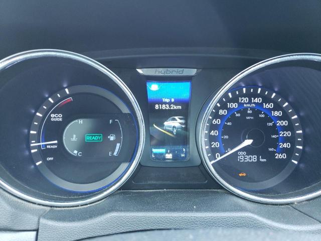 Photo 9 from auction – 2012 HYUNDAI SONATA HYB with VIN KMHEC4A40CA030938
