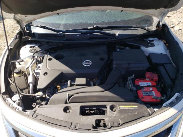 Photo 11 from auction – 2015 NISSAN ALTIMA 2.5 with VIN 1N4AL3AP2FN888583