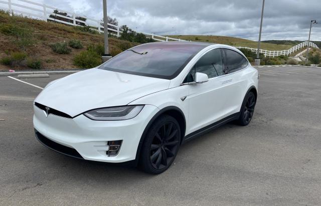 Photo 2 from auction – 2018 TESLA MODEL X with VIN 5YJXCDE20JF143010