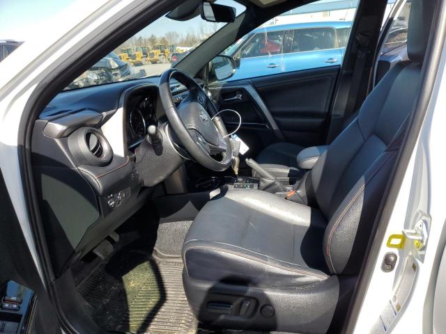 Photo 7 from auction – 2017 TOYOTA RAV4 SE with VIN JTMJFREV0HD217547