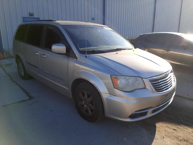 Photo 4 from auction – 2013 CHRYSLER TOWN & COU with VIN 2C4RC1BG0DR555749