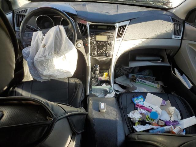 Photo 8 from auction – 2012 HYUNDAI SONATA HYB with VIN KMHEC4A44CA058287