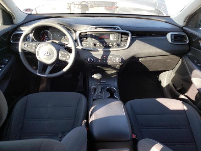 Photo 8 from auction – 2016 KIA SORENTO LX with VIN 5XYPG4A31GG013709