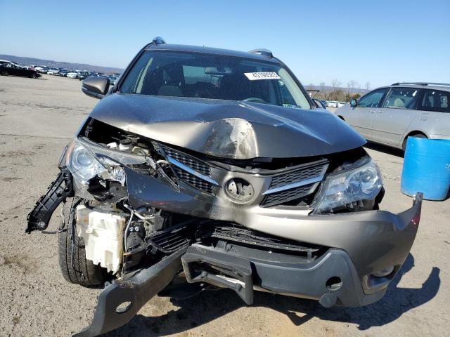 Photo 5 from auction – 2015 TOYOTA RAV4 XLE with VIN JTMRFREV6FD116948