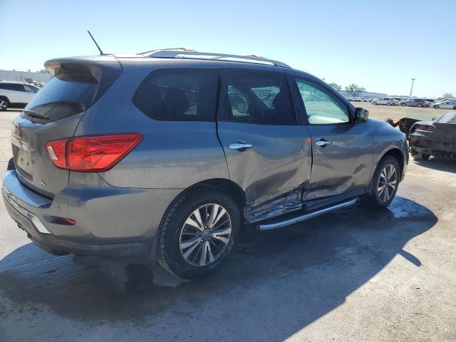Photo 3 from auction – 2017 NISSAN PATHFINDER with VIN 5N1DR2MN7HC641077