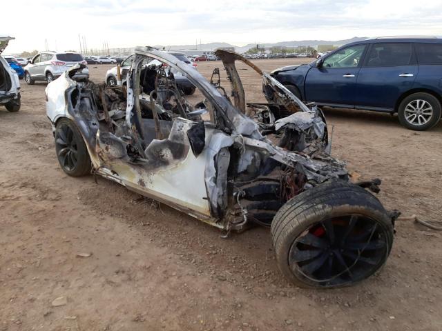 Photo 4 from auction – 2018 TESLA MODEL X with VIN 5YJXCBE47JF133418