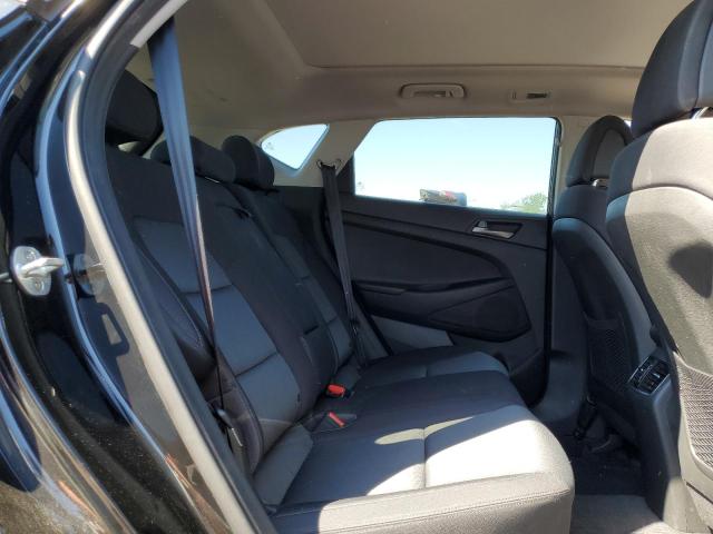 Photo 11 from auction – 2017 HYUNDAI TUCSON LIM with VIN KM8J3CA23HU568689