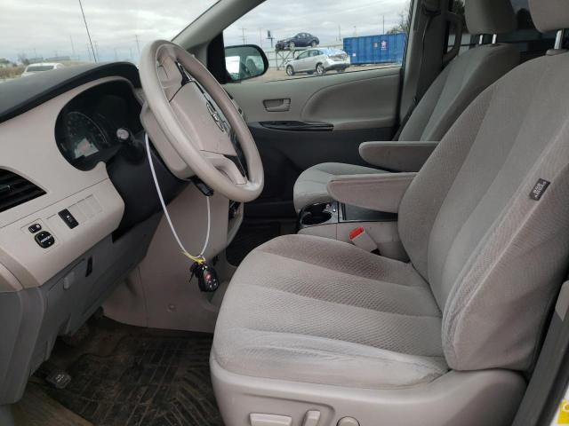 Photo 7 from auction – 2013 TOYOTA SIENNA LE with VIN 5TDJK3DC8DS055030