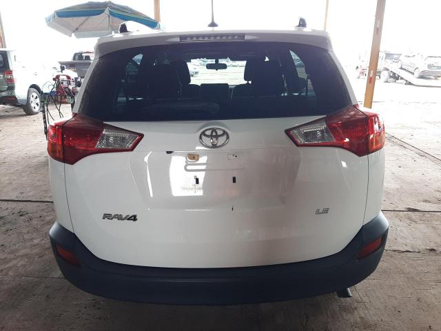 Photo 6 from auction – 2015 TOYOTA RAV4 LE with VIN JTMZFREV1FJ037057