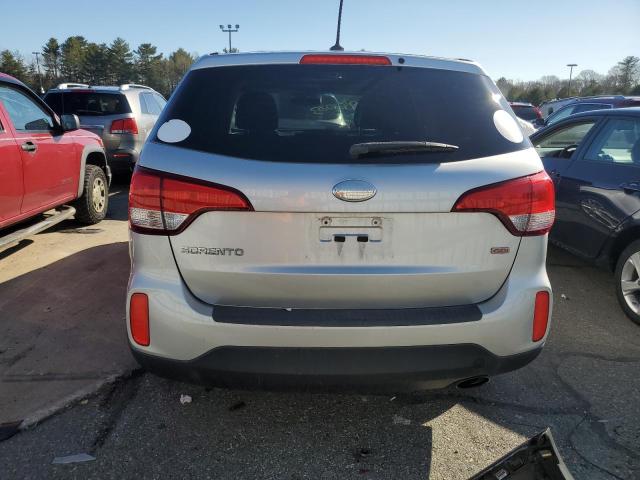 Photo 6 from auction – 2014 KIA SORENTO LX with VIN 5XYKTCA63EG548449