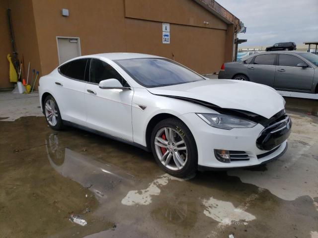 Photo 4 from auction – 2013 TESLA MODEL S with VIN 5YJSA1CG8DFP27639