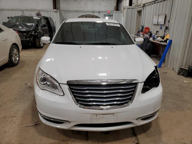 Photo 5 from auction – 2013 CHRYSLER 200 TOURIN with VIN 1C3CCBBG4DN527935