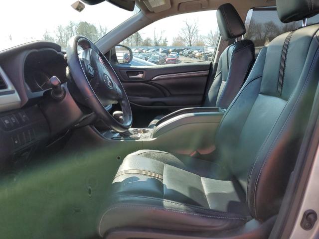 Photo 7 from auction – 2017 TOYOTA HIGHLANDER with VIN 5TDJZRFHXHS409739