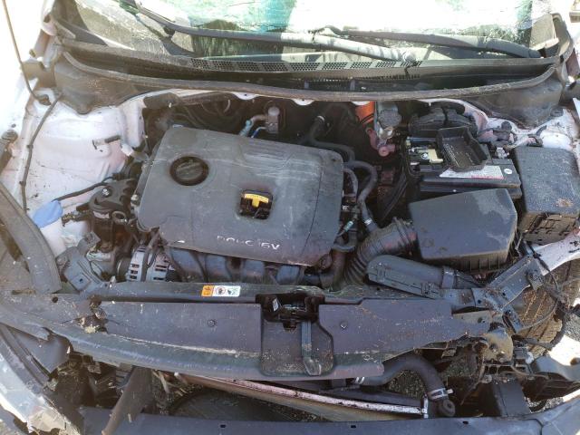 Photo 11 from auction – 2018 KIA FORTE LX with VIN 3KPFL4A75JE176958