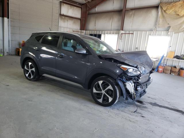 Photo 4 from auction – 2017 HYUNDAI TUCSON LIM with VIN KM8J3CA21HU524092