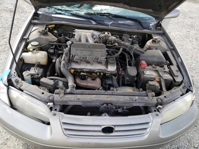 Photo 11 from auction – 1999 TOYOTA CAMRY LE with VIN JT2BF22K4X0188137