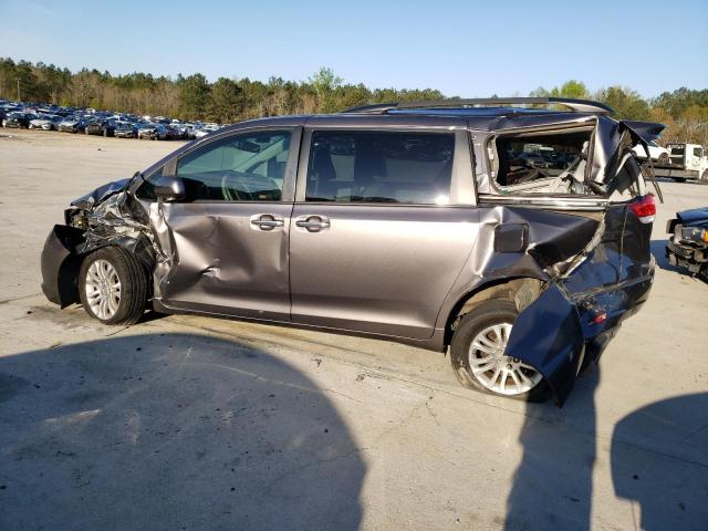 Photo 2 from auction – 2013 TOYOTA SIENNA XLE with VIN 5TDYK3DC0DS303558