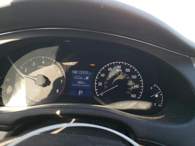 Photo 9 from auction – 2011 HYUNDAI GENESIS 3. with VIN KMHGC4DE1BU117418