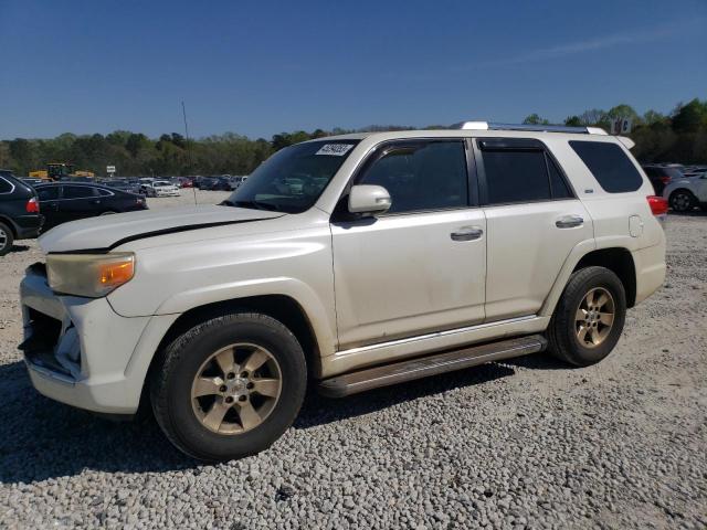 TOYOTA 4RUNNER SR 2011 مع رقم تعريف المركبة JTEZU5JR4B5016712 - صورة من المزاد