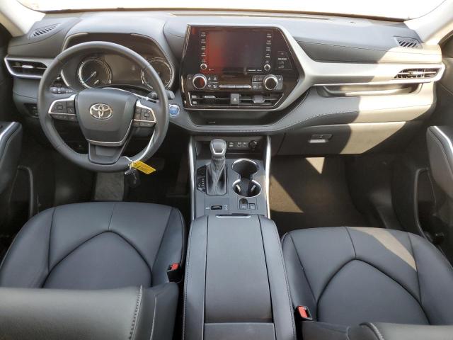 Photo 8 from auction – 2022 TOYOTA HIGHLANDER with VIN 5TDGBRCH9NS543804